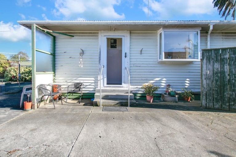 Photo of property in 32 Buckingham Street, Whakatu, Hastings, 4102