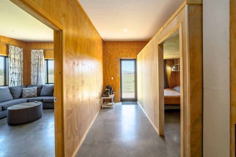 Photo of property in 16 East Taratahi Road, West Taratahi, Carterton, 5887