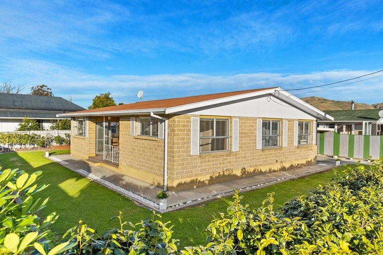 Photo of property in 207 Scott Street, Redwoodtown, Blenheim, 7201