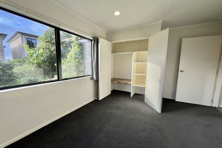 Photo of property in 40a Redoubt Road, Goodwood Heights, Auckland, 2105