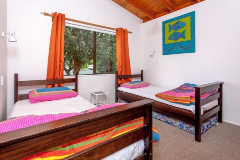 Photo of property in 240 Onemana Drive, Onemana, Whangamata, 3691