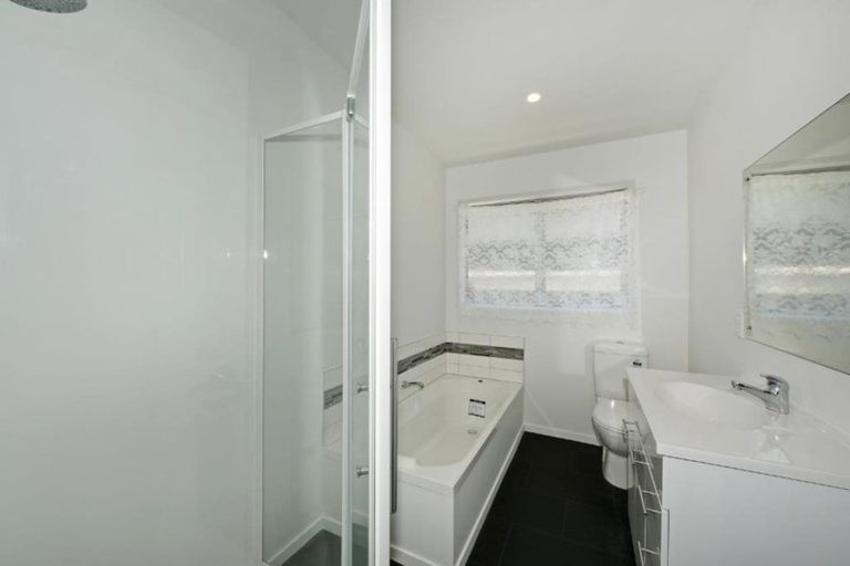 Photo of property in 16 Lane Street, Wallaceville, Upper Hutt, 5018