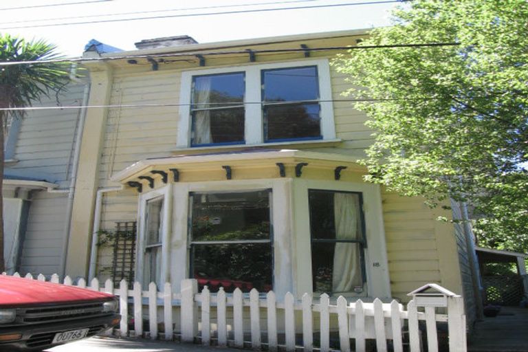 Photo of property in 2/18 Devon Street, Aro Valley, Wellington, 6021