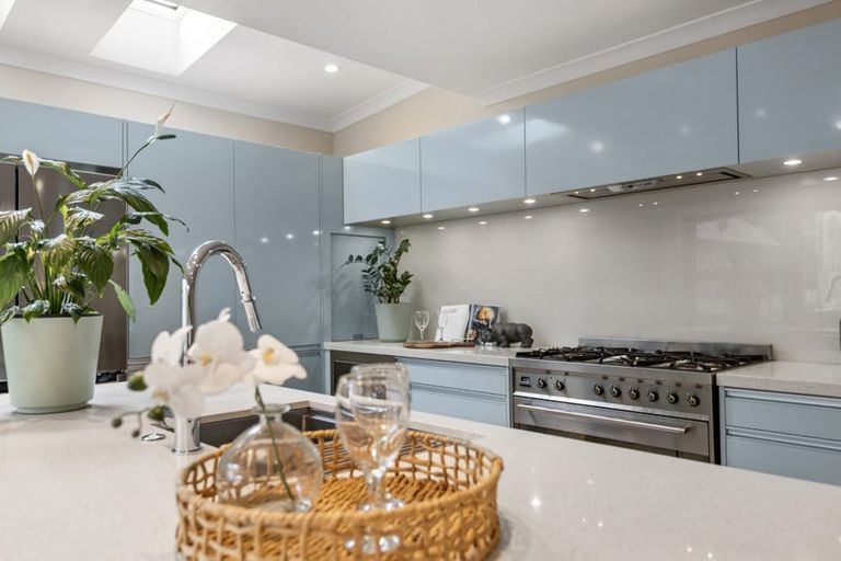 Photo of property in 3f Dallinghoe Crescent, Milford, Auckland, 0620