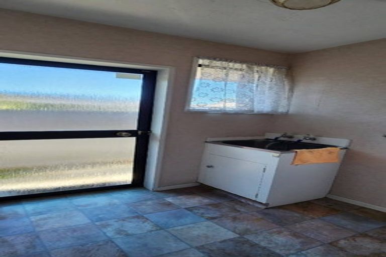 Photo of property in 1/11 Siska Place, Upper Riccarton, Christchurch, 8041