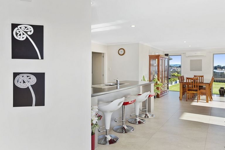 Photo of property in 33 Merlot Drive, Pyes Pa, Tauranga, 3112