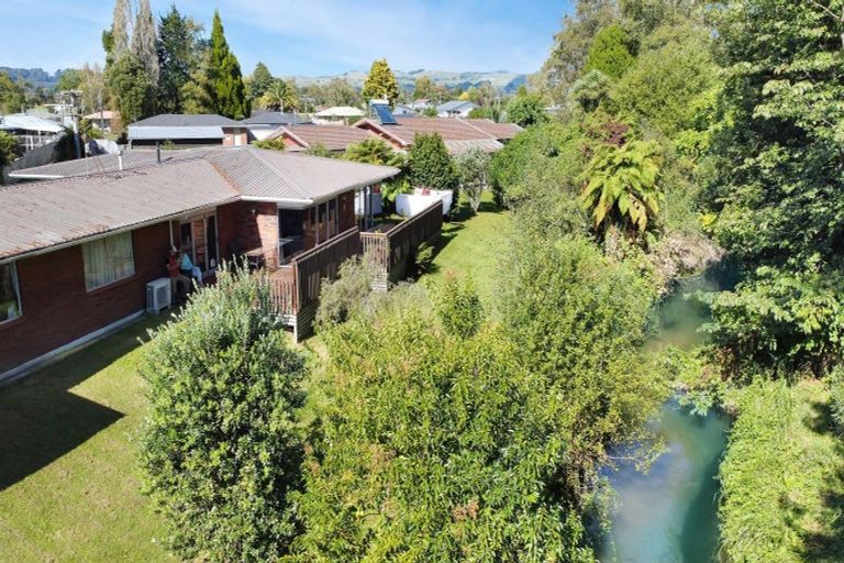 Photo of property in 11a La Trobe Place, Utuhina, Rotorua, 3015