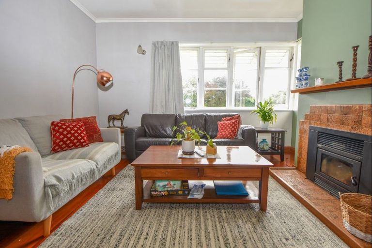 Photo of property in 255 High Street South, Carterton, 5713