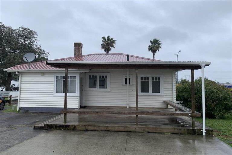 Photo of property in 222 East Tamaki Road, Otara, Auckland, 2023