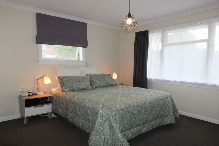 Photo of property in 36 Avenue Road, West End, Timaru, 7910