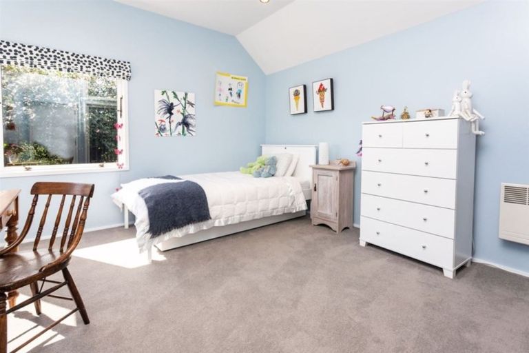 Photo of property in 4 Saint Clio Street, Ilam, Christchurch, 8041