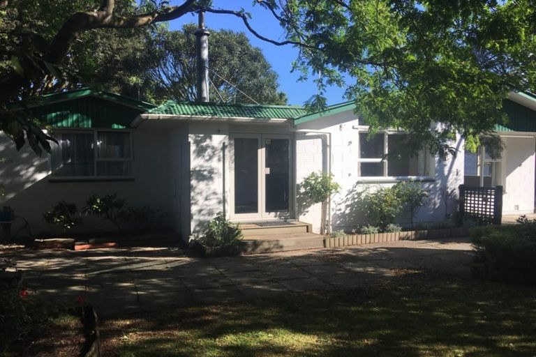Photo of property in 89 Oakhampton Street, Hornby, Christchurch, 8042