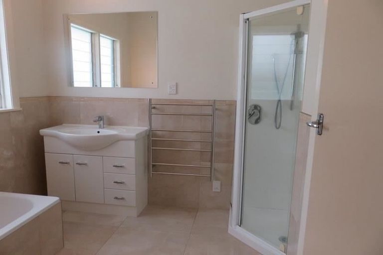 Photo of property in 99 Havelock Road, Havelock North, 4130