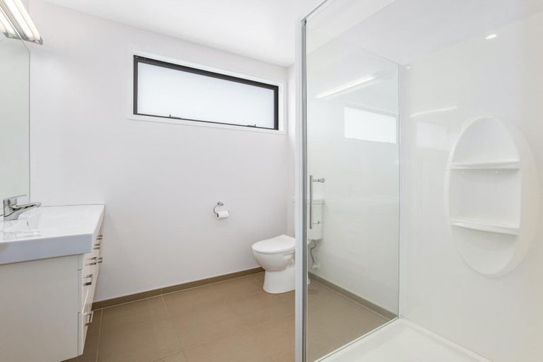 Photo of property in 1/2 Flotilla Place, Whitby, Porirua, 5024