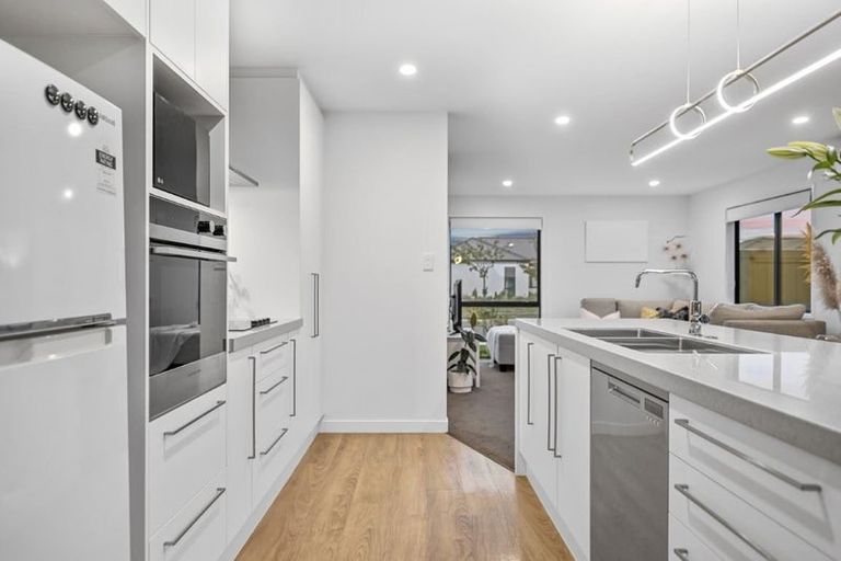 Photo of property in 5 Hoffman Street, Marshland, Christchurch, 8083