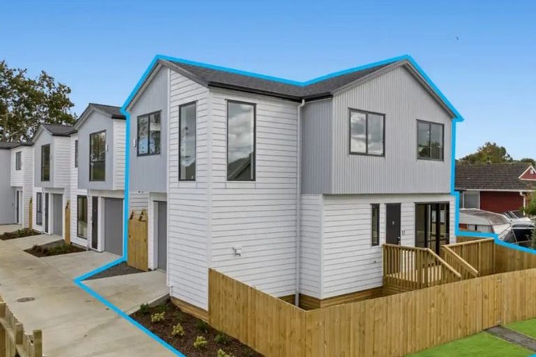Photo of property in 23a Studfall Street, Pakuranga Heights, Auckland, 2010