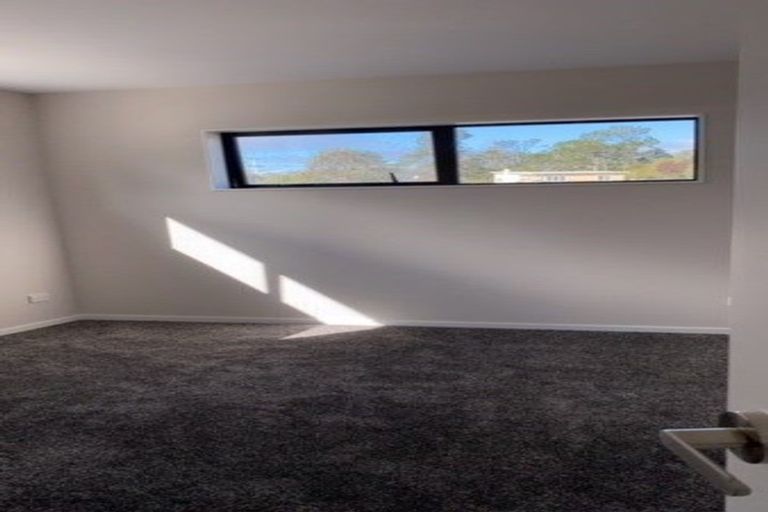 Photo of property in 10 Han Court, Glen Eden, Auckland, 0602