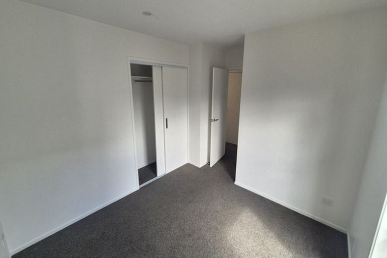 Photo of property in 16 Cessna Crescent, Mangere, Auckland, 2022