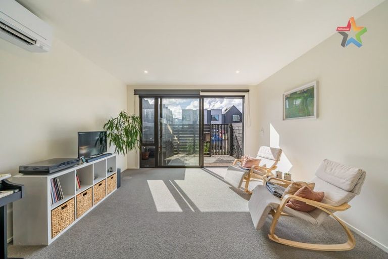 Photo of property in 13d Cuba Street, Petone, Lower Hutt, 5012