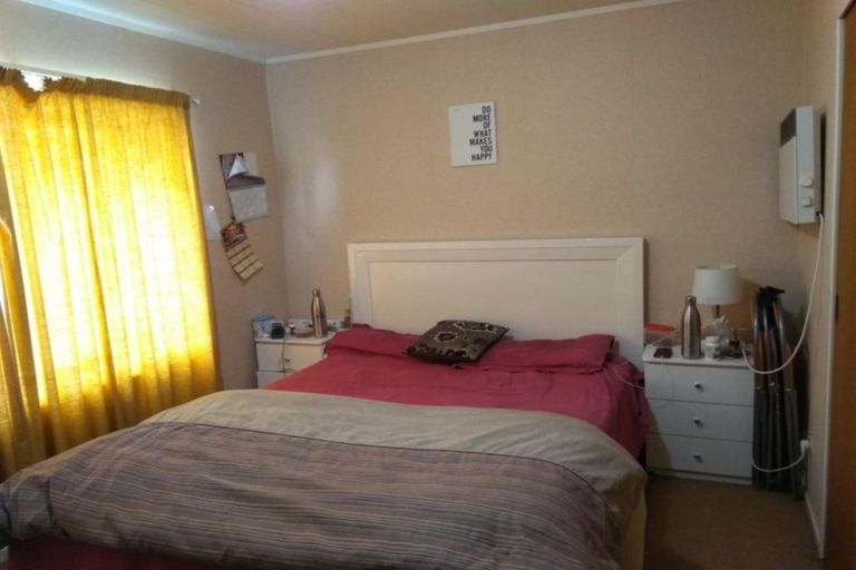 Photo of property in 3/16 Akehurst Avenue, New Lynn, Auckland, 0600