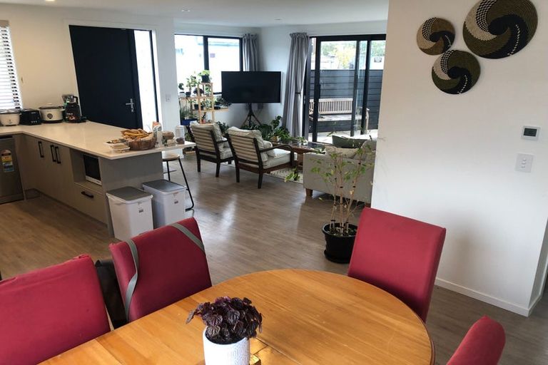 Photo of property in 1/10 Palm Grove, Berhampore, Wellington, 6023