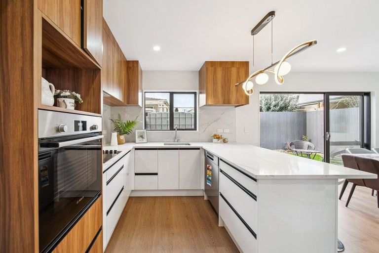 Photo of property in 3/9 Wilson Place, Papakura, 2110