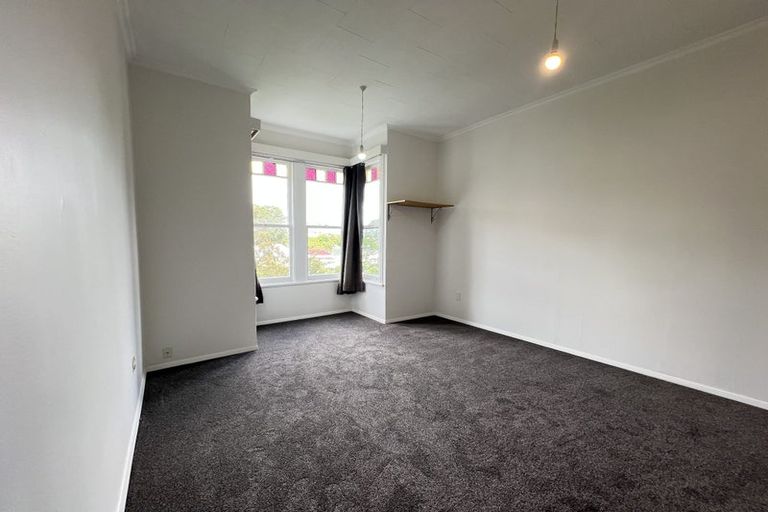 Photo of property in 7 Hadfield Terrace, Kelburn, Wellington, 6012