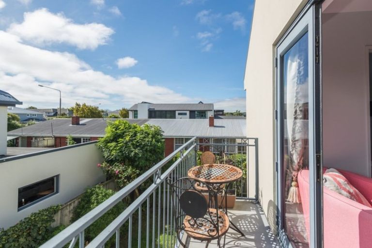 Photo of property in 38 Devonport Lane, St Albans, Christchurch, 8014