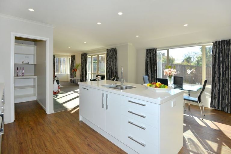 Photo of property in 3/24 Darley Street, Somerfield, Christchurch, 8024