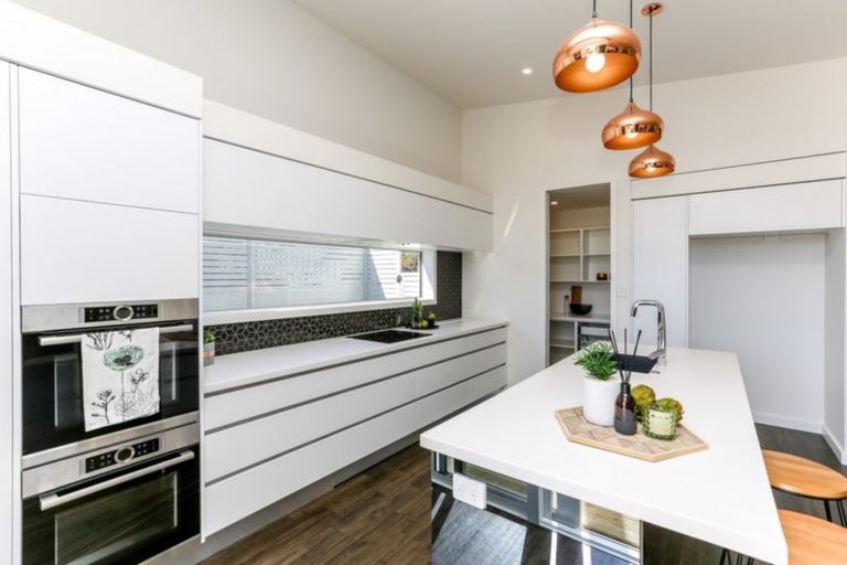 Photo of property in 54 Ainslee Street, Highlands Park, New Plymouth, 4312