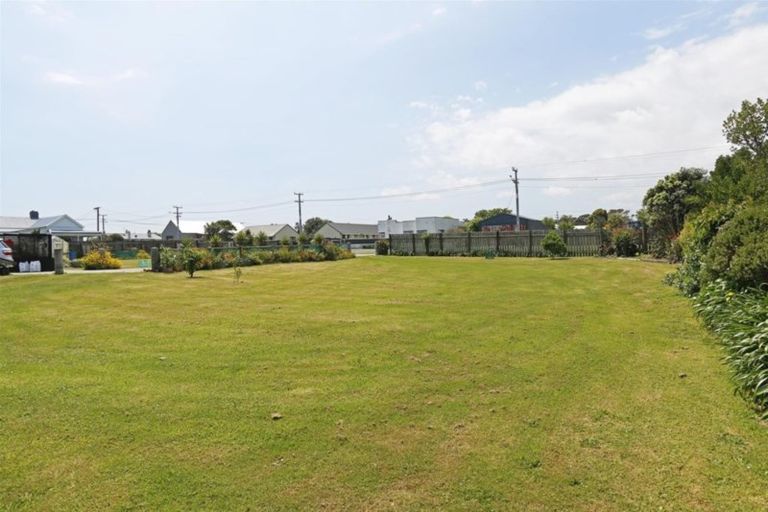 Photo of property in 20 King Street, Opunake, 4616