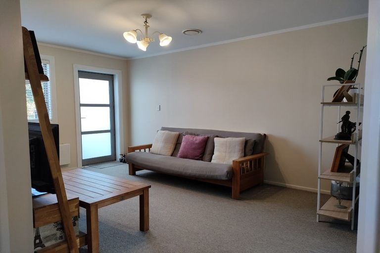 Photo of property in 3/22 Holly Road, St Albans, Christchurch, 8014