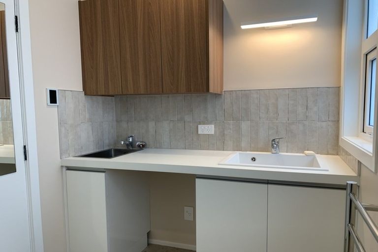 Photo of property in 1 Aurora Street, Petone, Lower Hutt, 5012