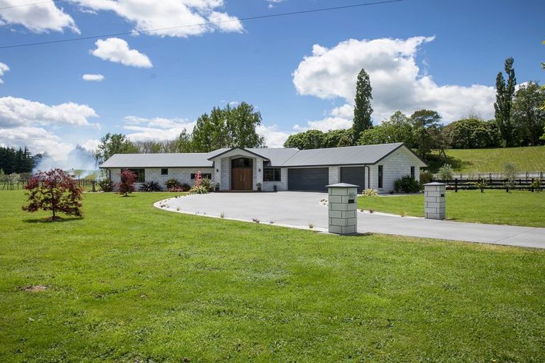 Photo of property in 36 Riverside Lane, Karapiro, Cambridge, 3494