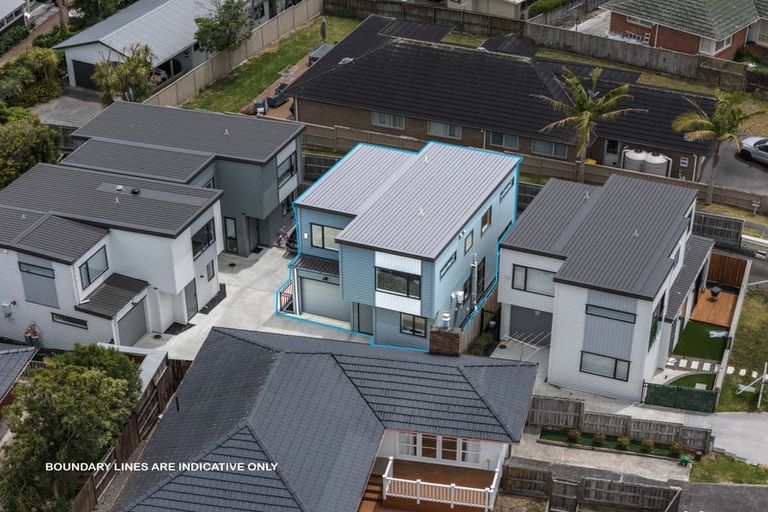 Photo of property in 44b Blakeborough Drive, Forrest Hill, Auckland, 0620