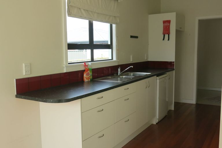 Photo of property in 16 Douglas Mclean Avenue, Marewa, Napier, 4110