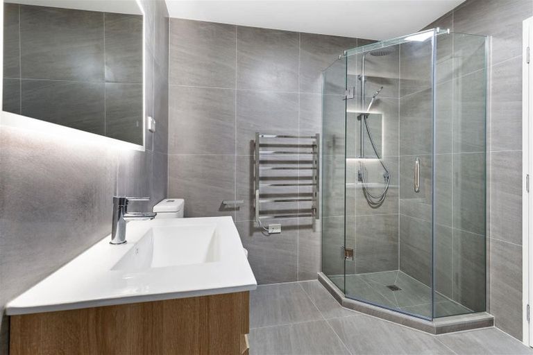 Photo of property in 6 Lawson Creek Street, Massey, Auckland, 0614