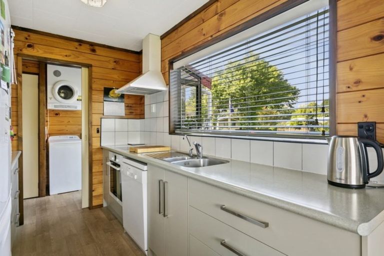 Photo of property in 18 Raukura Street, Turangi, 3334