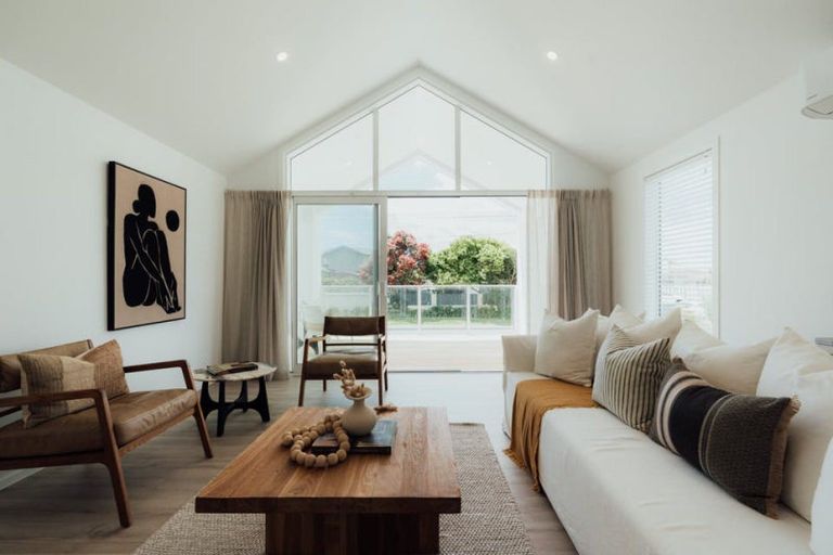 Photo of property in 64a Karewa Parade, Papamoa Beach, Papamoa, 3118