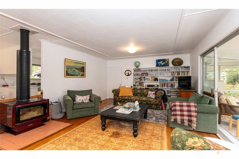 Photo of property in 21 Pleasant Valley Road, Geraldine, 7991