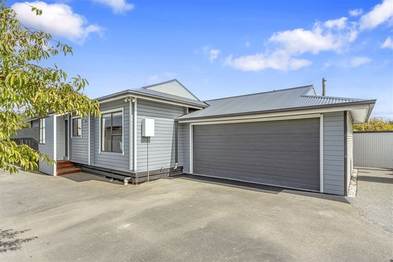 Photo of property in 2/293 Burwood Road, Burwood, Christchurch, 8083