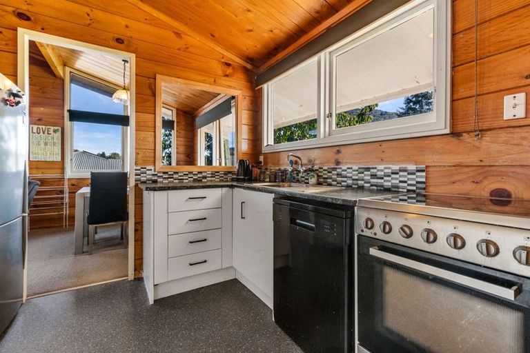 Photo of property in 33 Bell Road, Western Heights, Rotorua, 3015