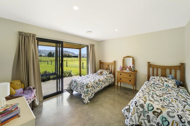 Photo of property in 216 Powells Road, Starvation Hill, Oxford, 7495