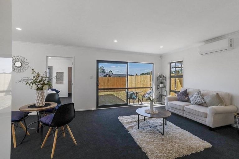 Photo of property in 4 Bliss Court, Takanini, 2110