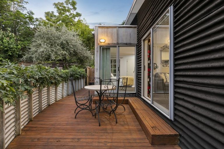 Photo of property in 42 Holcombrooke Lane, Welcome Bay, Tauranga, 3175