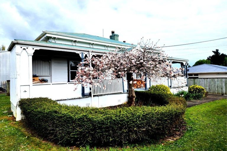 Photo of property in 44 Grey Street, Shannon, 4821