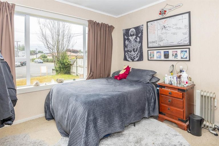 Photo of property in 8 Snead Place, Hamilton East, Hamilton, 3216