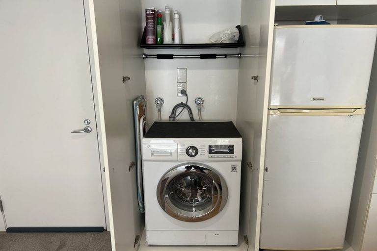 Photo of property in 8 Clayton Street, Saint Clair, Dunedin, 9012