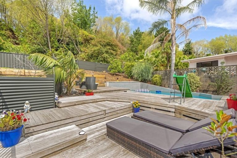 Photo of property in 35 Seddon Crescent, Whataupoko, Gisborne, 4010