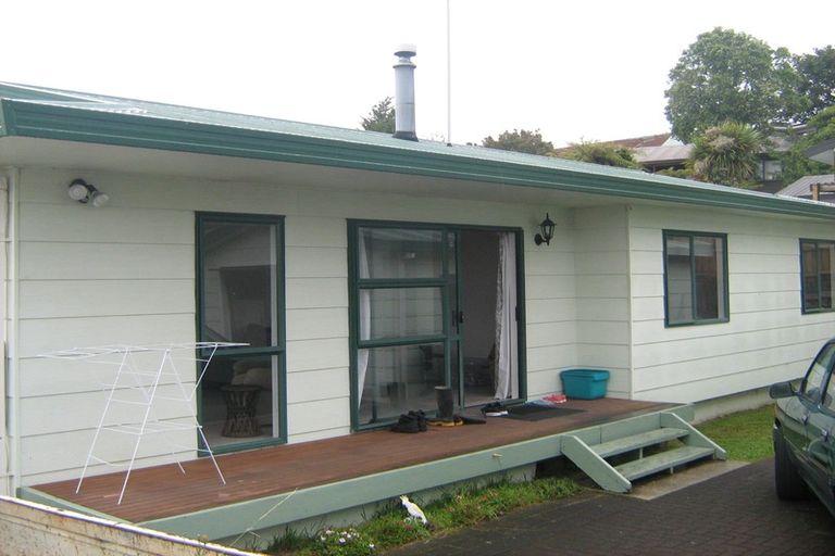 Photo of property in 32 Puriri Street, Hilltop, Taupo, 3330